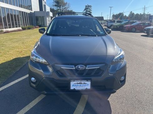 Used 2023 Subaru Crosstrek 2.0i Premium image 2