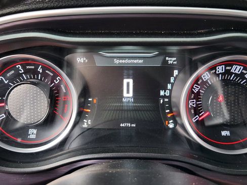 Used 2016 Dodge Challenger R/T Scat Pack RWD image 21
