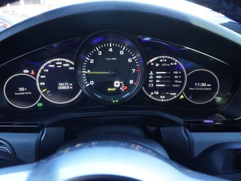 Used 2019 Porsche Cayenne E-Hybrid image 48