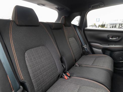 Used 2023 Honda HR-V Sport image 34