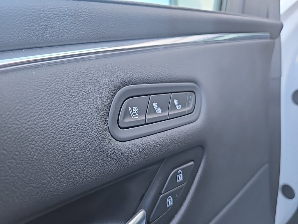 Certified 2024 Cadillac Escalade Premium Luxury w/ LPO, Floor Liner Package AWD/4WD image 15