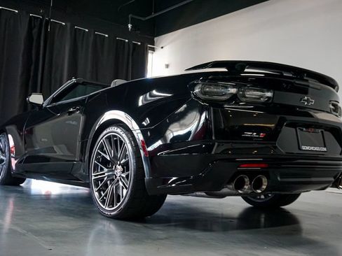 Used 2024 Chevrolet Camaro ZL1 RWD image 29
