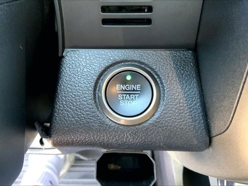 Used 2019 Ford F150 Raptor w/ Equipment Group 802A Luxury AWD/4WD image 33
