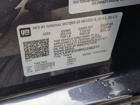 Used 2024 Chevrolet Silverado 1500 LT Trail Boss w/ Convenience Package II image 37