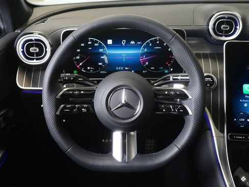 New 2026 Mercedes-Benz GLC 300 4MATIC image 18