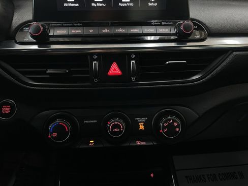 Used 2021 Kia Forte GT image 33