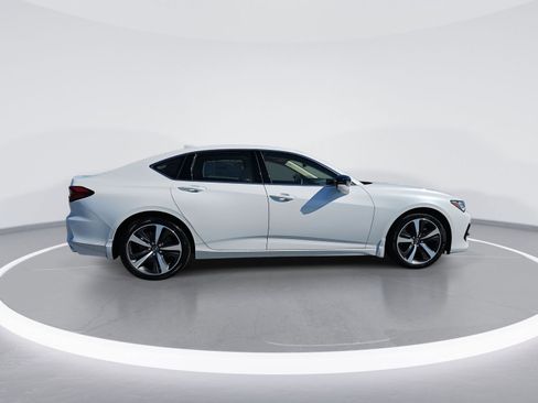 New 2025 Acura TLX w/ Technology Package image 2