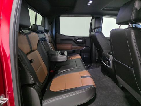 Used 2022 Chevrolet Silverado 1500 High Country w/ Z71 Off-Road Package image 23