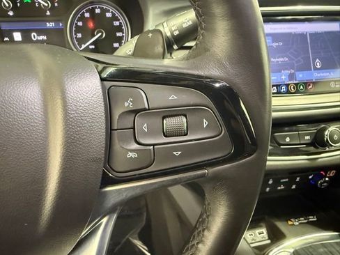 Certified 2023 Buick Enclave Essence w/ Experience Buick Package image 17