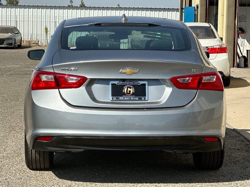 Used 2023 Chevrolet Malibu LT FWD image 5