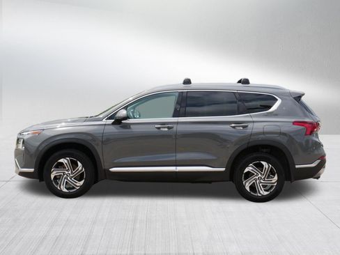 Used 2022 Hyundai Santa Fe SEL w/ Winter Weather Package AWD/4WD image 4