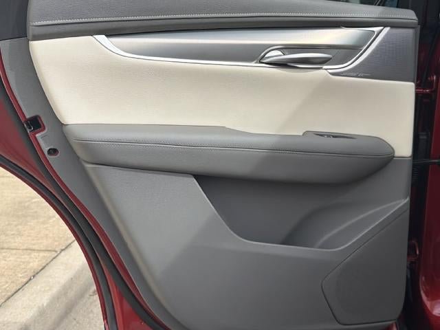 Certified 2024 Cadillac XT5 Premium Luxury w/ Technology Package FWD image 23
