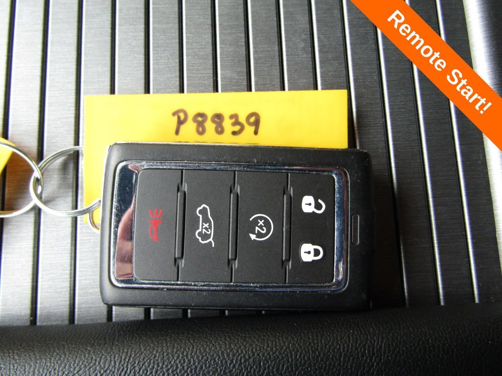 Used 2025 Jeep Wagoneer Series II AWD/4WD image 24