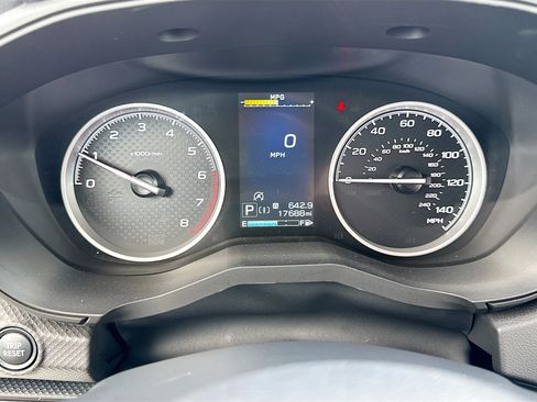 Certified 2024 Subaru Forester Premium AWD/4WD image 41