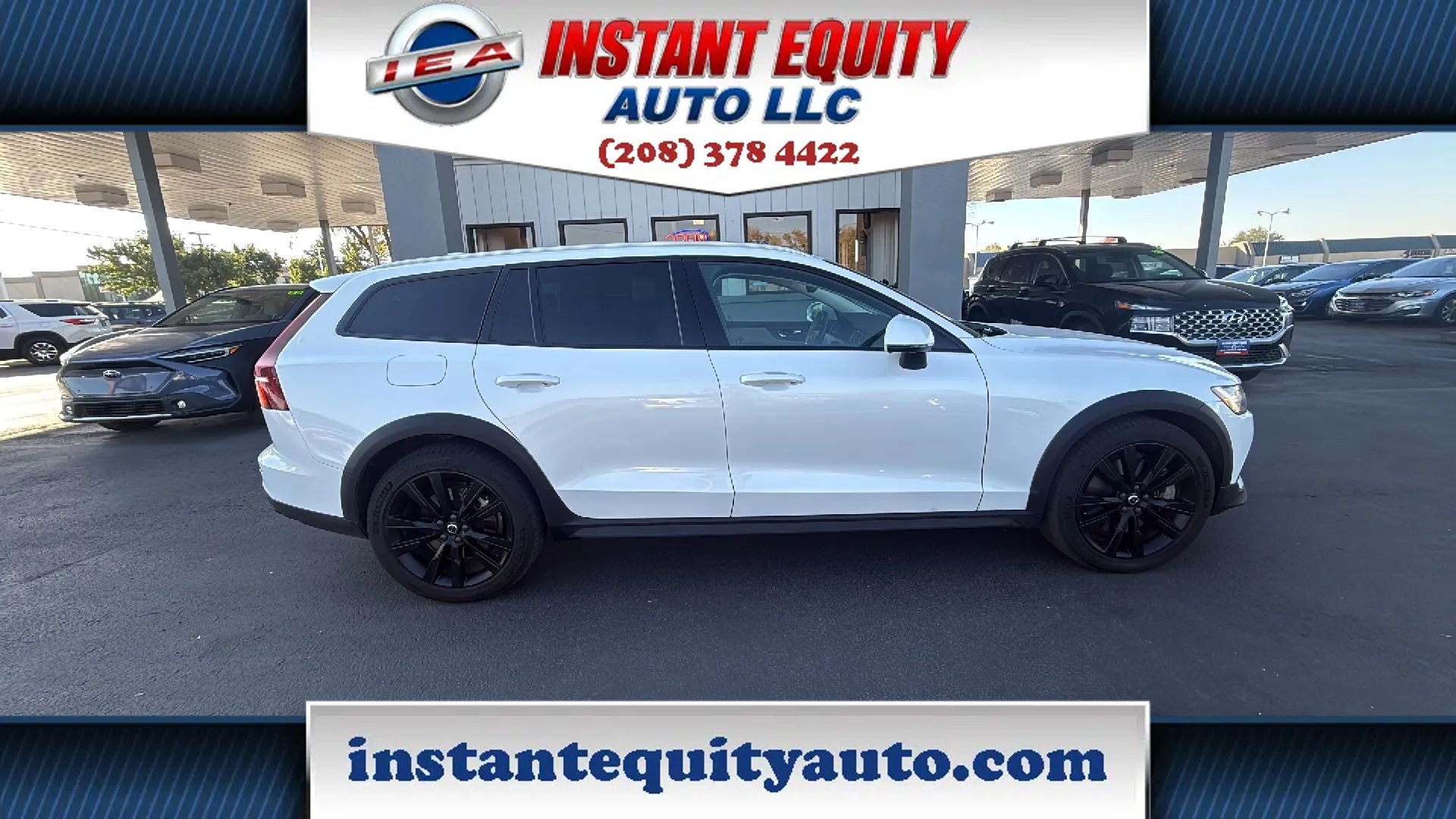 Used 2022 Volvo V60 T5 Cross Country w/ Advanced Package AWD/4WD image 7