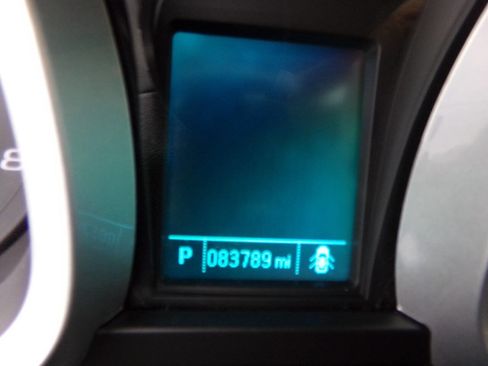 Used 2017 Chevrolet Equinox LT w/ Convenience Package image 29