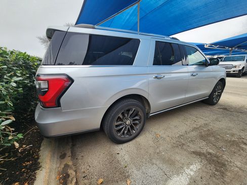 Used 2019 Ford Expedition Max Limited image 4
