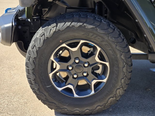 Used 2023 Jeep Wrangler Unlimited Rubicon 4xe AWD/4WD image 10