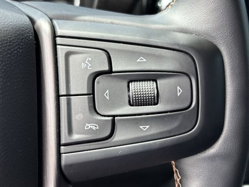 Used 2024 GMC Sierra 3500 AT4 w/ AT4 Premium Plus Package image 20