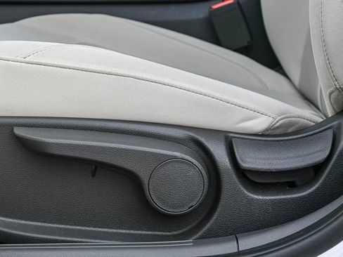 Certified 2025 Hyundai Sonata SE image 23