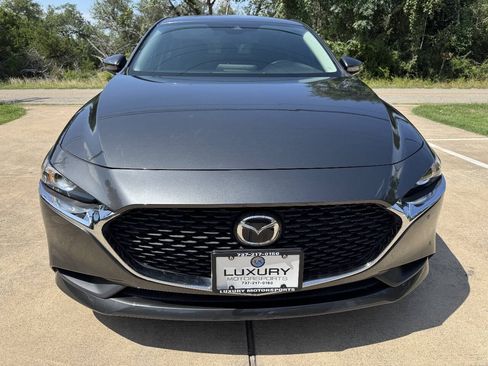 Used 2021 MAZDA MAZDA3 s FWD image 3