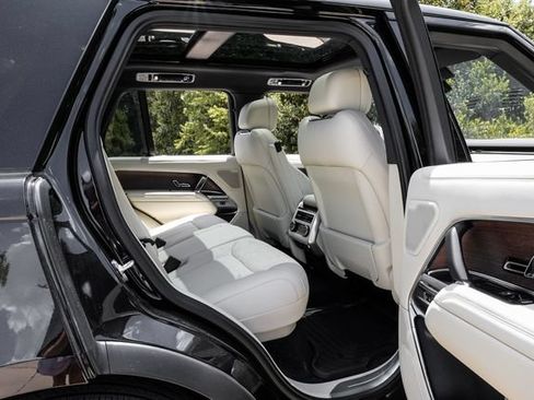 New 2026 Land Rover Range Rover SE AWD/4WD image 45