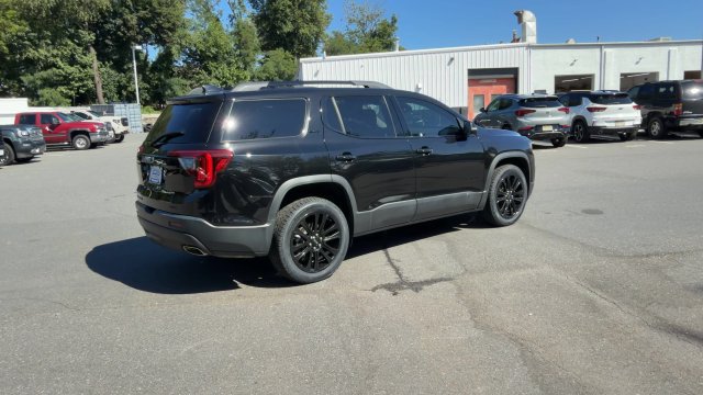 Certified 2023 GMC Acadia SLT w/ Elevation Edition AWD/4WD image 8