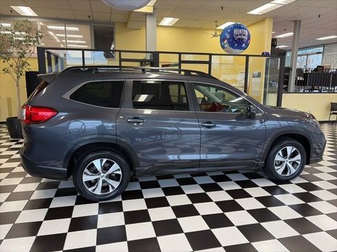 Used 2023 Subaru Ascent Premium w/ Convenience Package image 15