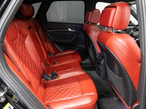 Used 2019 Audi SQ5 Premium Plus w/ Premium Plus Package AWD/4WD image 15