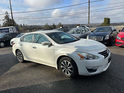Used 2015 Nissan Altima 2.5 S w/ Power Driver Seat Package image 7