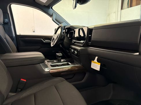 New 2026 GMC Sierra 1500 Elevation image 27
