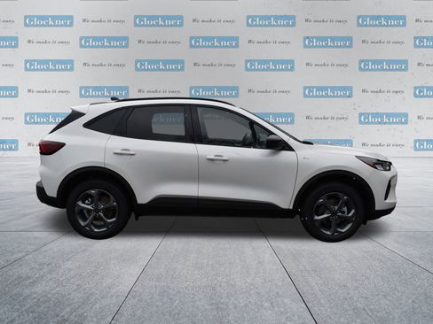 New 2026 Ford Escape ST-Line w/ Cold Weather Package AWD/4WD image 11