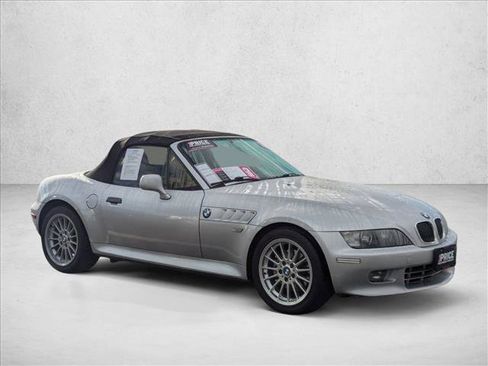 Used 2002 BMW Z3 3.0i image 3