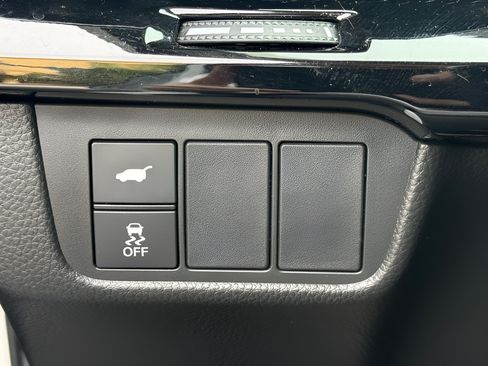 Used 2024 Honda CR-V EX-L image 27