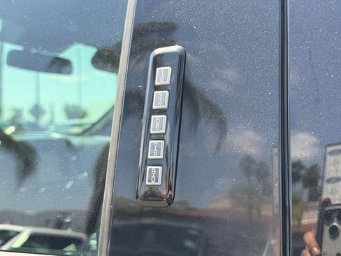 Certified 2019 Ford F150 Lariat w/ FX4 Off-Road Package AWD/4WD image 21