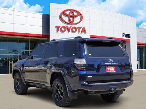 Used 2024 Toyota 4Runner SR5 RWD image 3