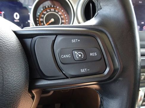 Used 2021 Jeep Wrangler Sport AWD/4WD image 22