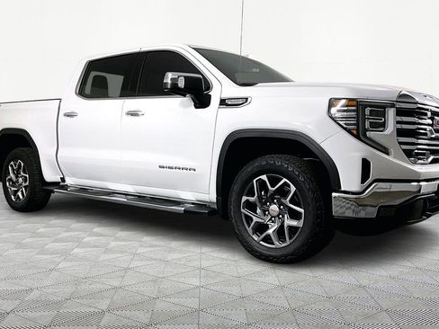 New 2026 GMC Sierra 1500 SLT AWD/4WD image 3