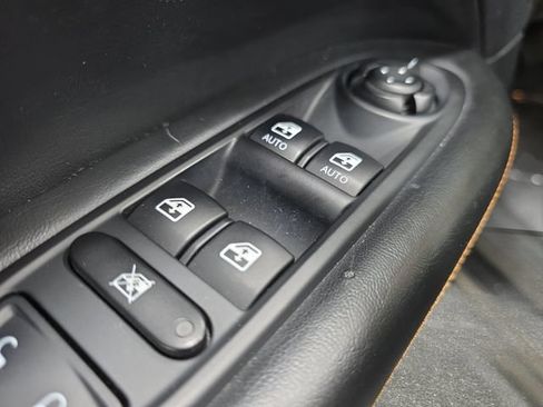 Used 2020 Jeep Compass Sport w/ Cold Weather Group AWD/4WD image 26