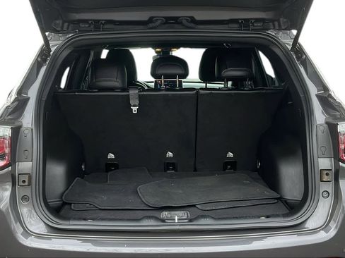 Certified 2024 Jeep Compass Latitude image 24