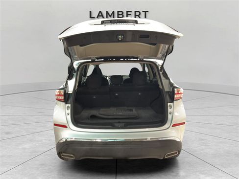 Used 2018 Nissan Murano S image 17