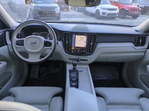 Used 2020 Volvo XC60 T6 Inscription w/ Protection Package Premier image 29