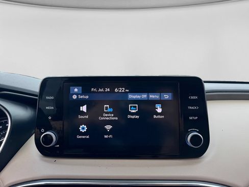Used 2023 Hyundai Santa Fe SE FWD image 12