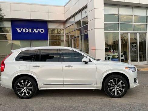 Certified 2024 Volvo XC90 B5 Core AWD/4WD image 8