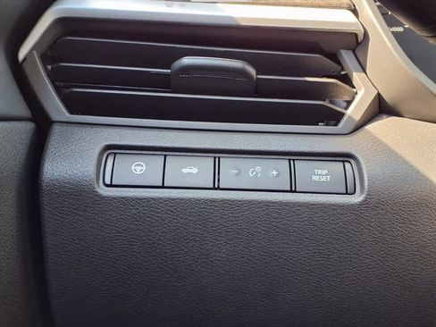 New 2025 Nissan Altima 2.5 SL image 23