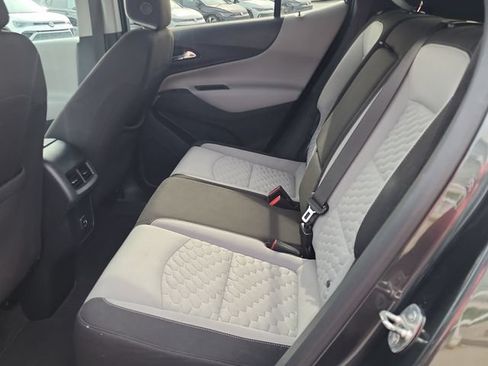 Used 2019 Chevrolet Equinox LS w/ LS Convenience Package AWD/4WD image 24