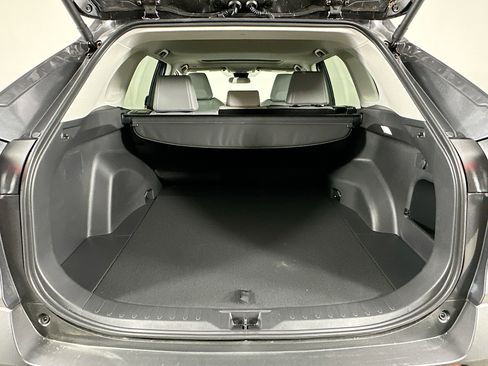 Used 2025 Toyota RAV4 XLE Premium image 28