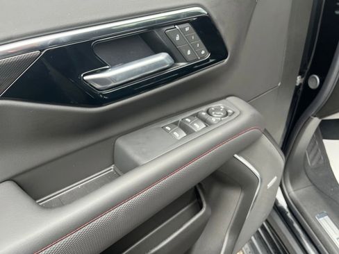 Used 2026 Chevrolet Tahoe RST w/ RST Capability Package image 11