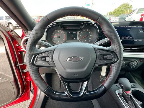 New 2026 Chevrolet Trax RS w/ Driver Confidence Package image 7