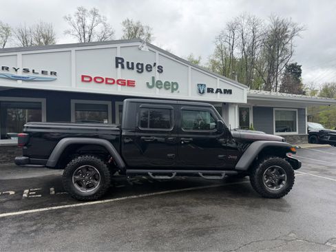 Used 2020 Jeep Gladiator Rubicon w/ LED Lighting Group AWD/4WD image 9